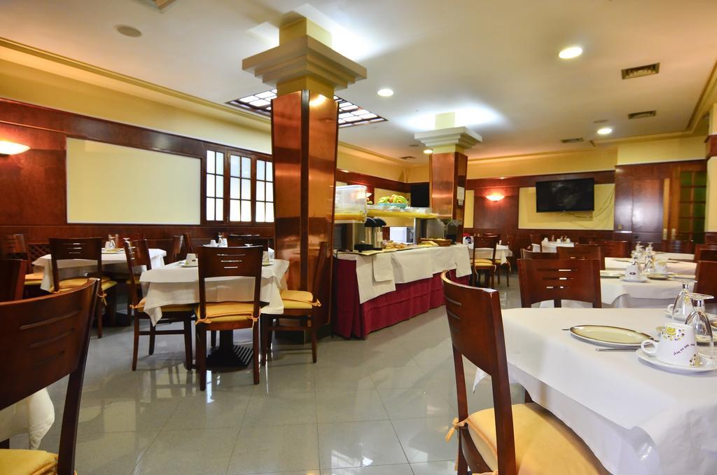 Hotel Jucamar Cangas do Morrazo Eksteriør billede