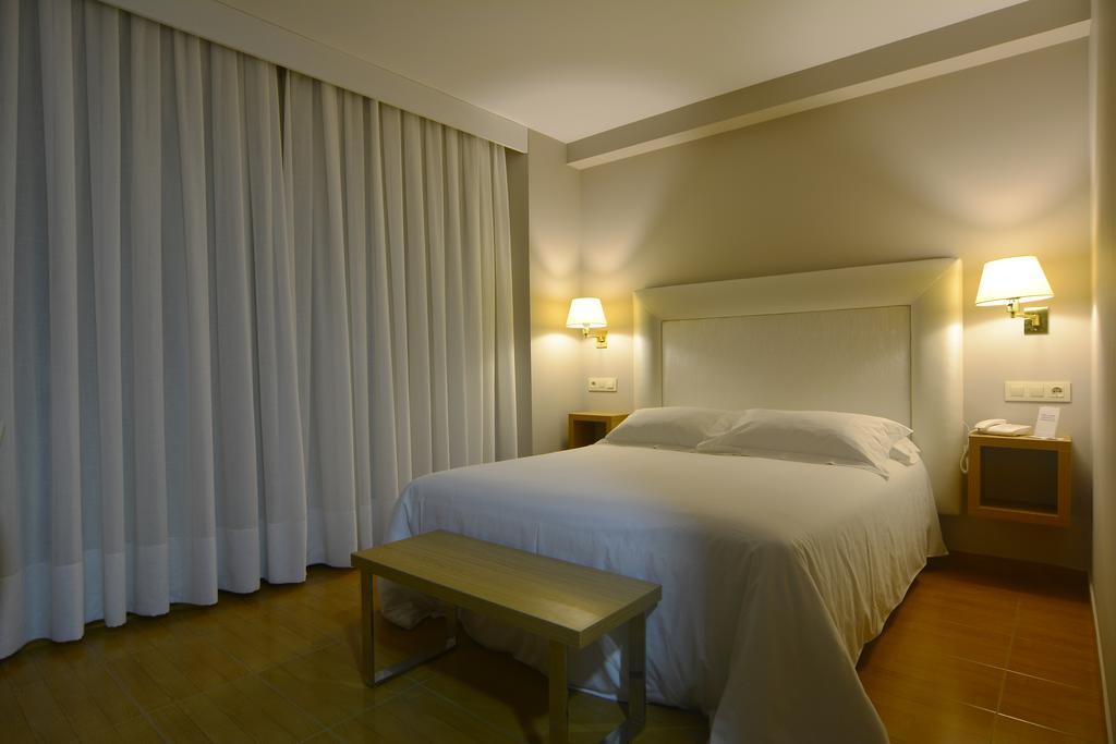 Hotel Jucamar Cangas do Morrazo Eksteriør billede
