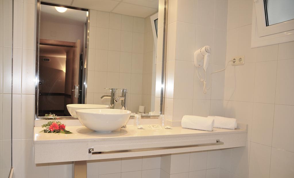 Hotel Jucamar Cangas do Morrazo Værelse billede