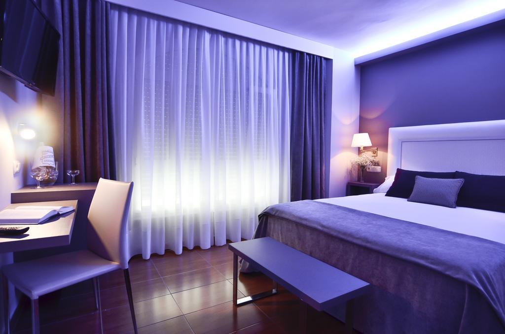 Hotel Jucamar Cangas do Morrazo Værelse billede